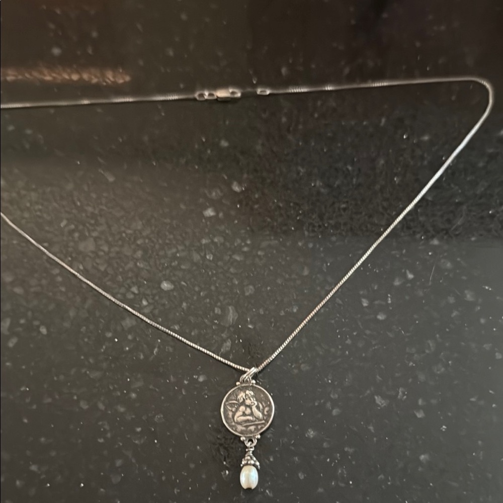 Sterling Silver angel 👼 coin Pendant Necklace with Pearl Accent